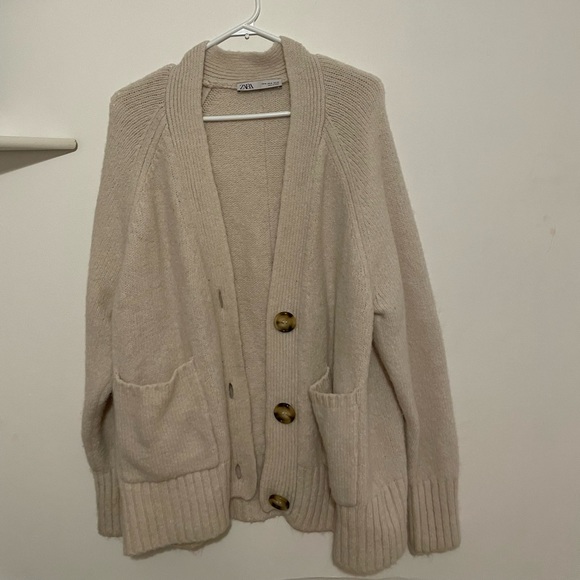 Zara Wool Cardigan - Picture 1 of 2